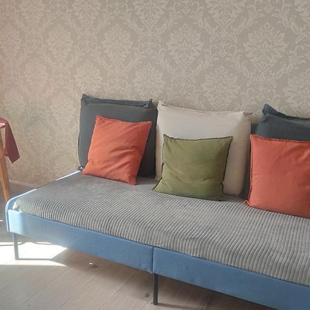 Appartement entier avec beau balcon - 5 minutes à pied de Melun Gare Extérieur photo